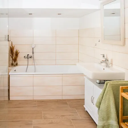 Peenegruen בית נופש